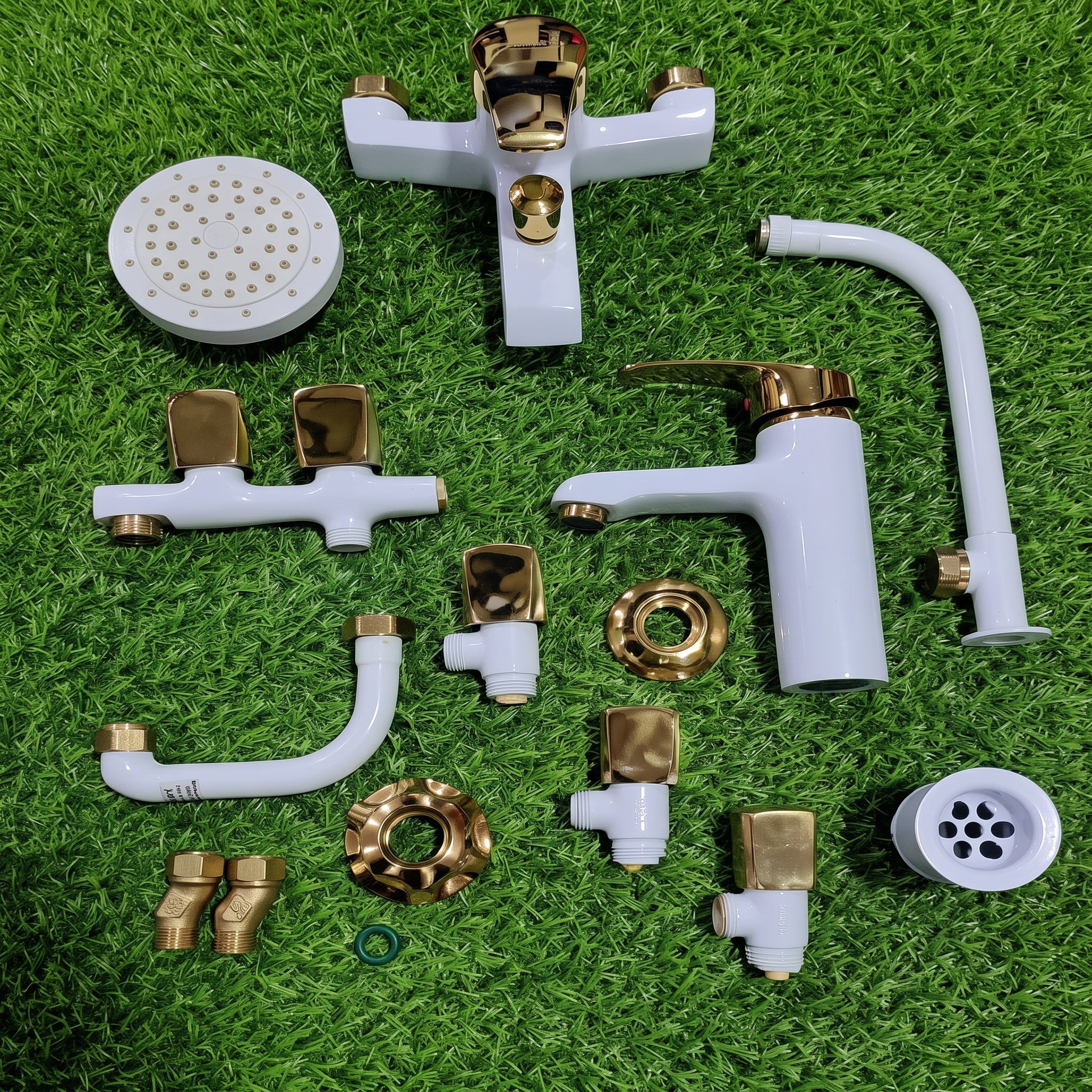 Golden White Luxury Shower Set